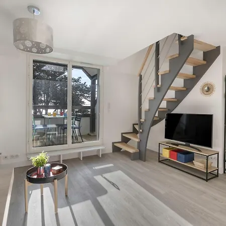 Vue Et Les Pieds Dans L'eau! Apartamento *